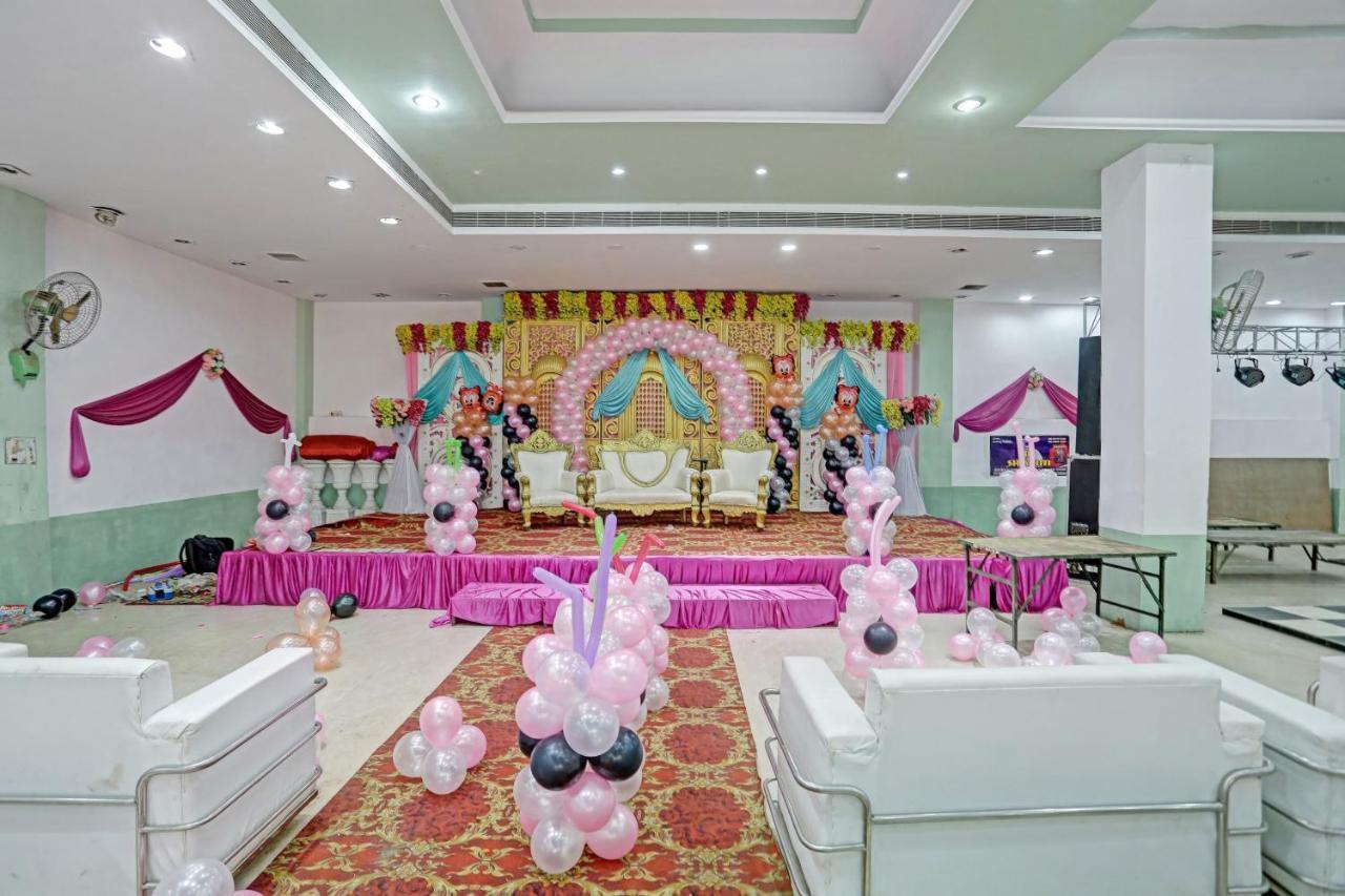 Collection O 85238 Tulika Garden Hotel Izatnagar Exterior foto
